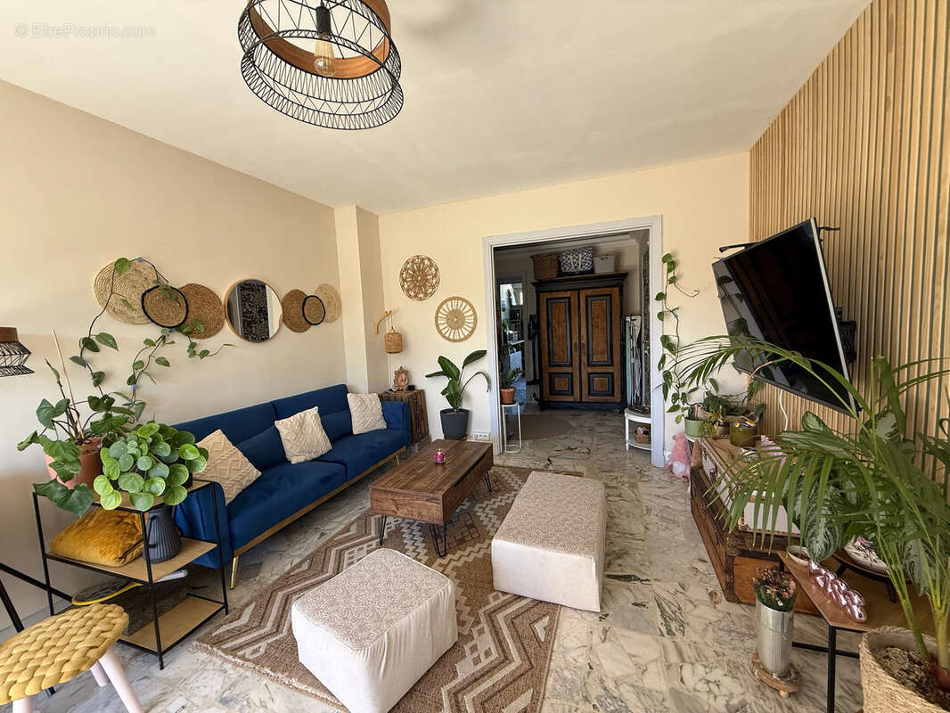 Appartement à CAGNES-SUR-MER