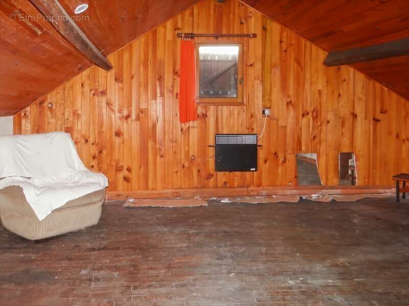 Maison de campagne à rénover – Beau potentiel – Terrain 1 060 m² - photo 12