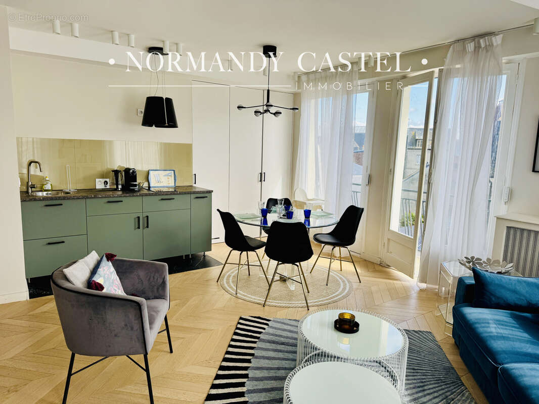 Appartement à DEAUVILLE