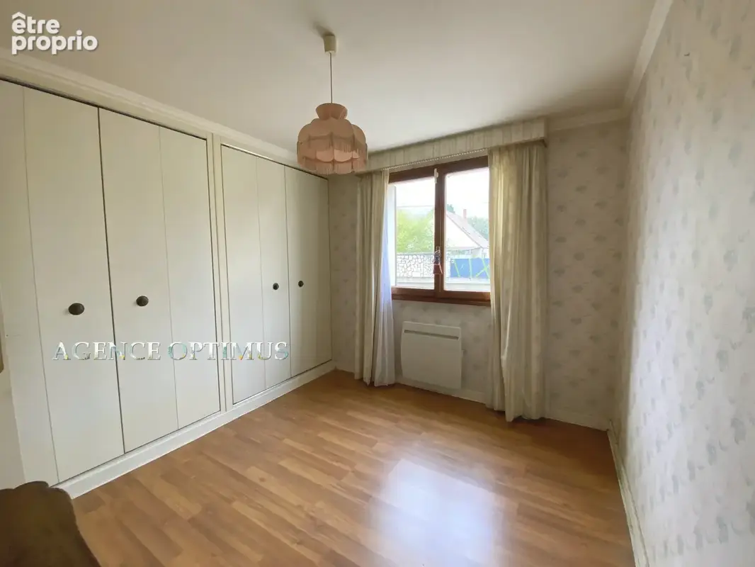 Plain-pied lumineux avec grand garage : rare sur le secteur - photo 9