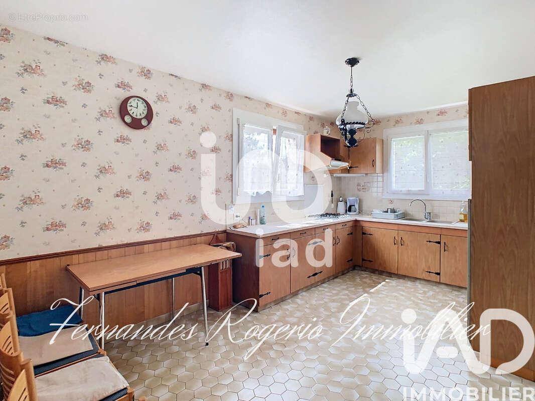 Maison 170 m² à Aulnay-La-Riviere  - photo 8