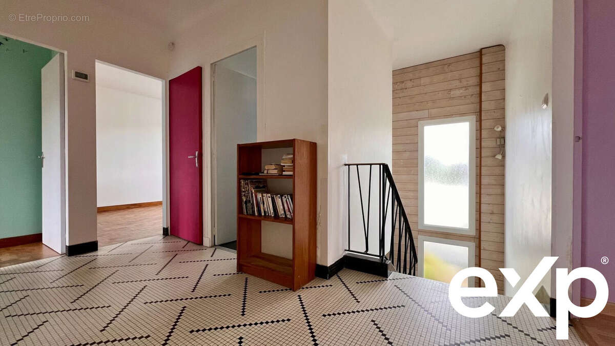 Maison à SAINTE-LUCE-SUR-LOIRE