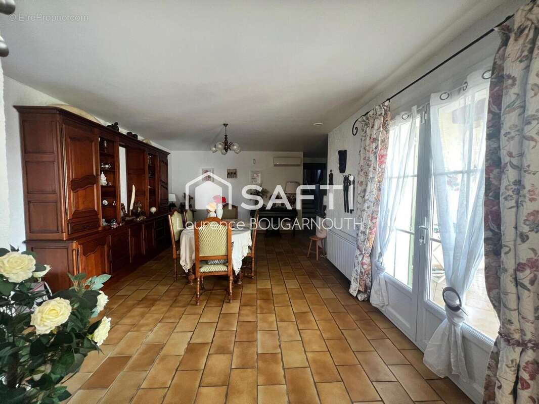 Photo 4 - Maison à CADEROUSSE