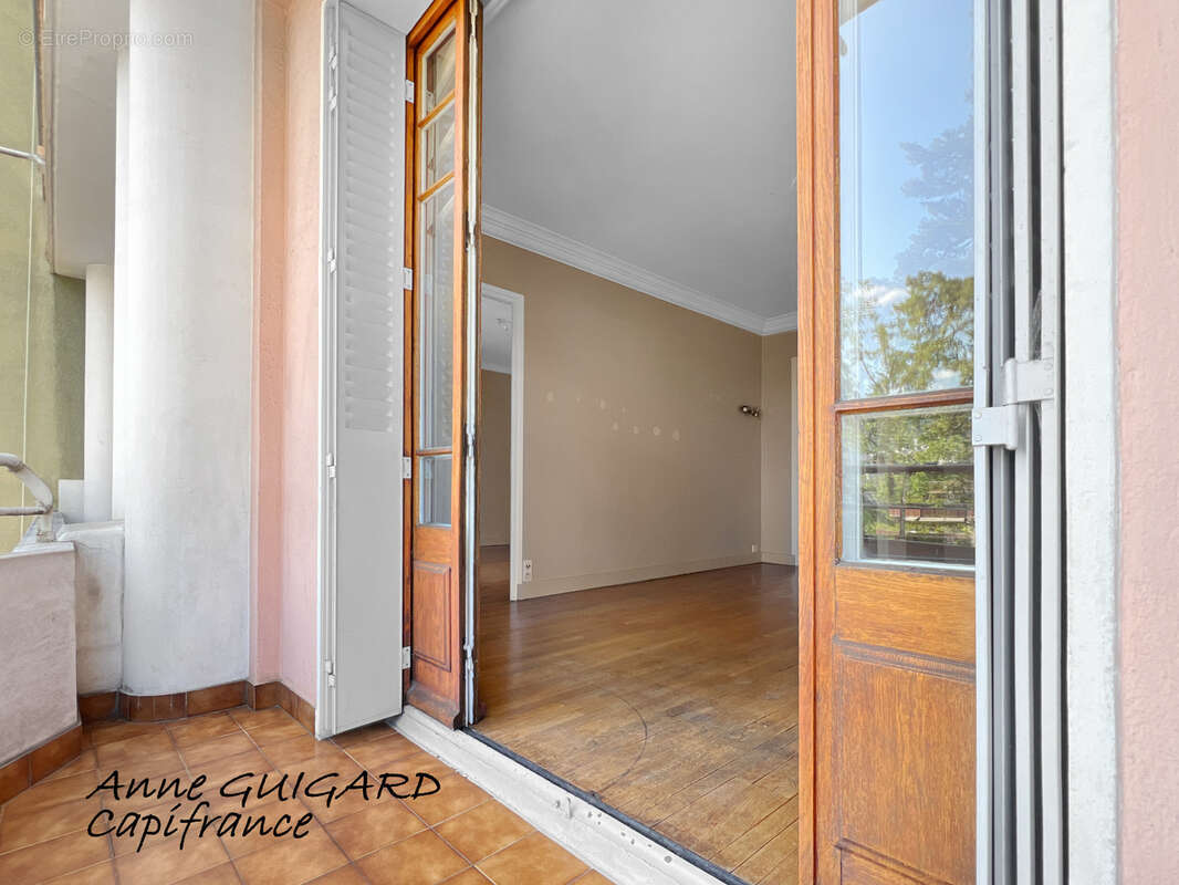ANNECY (74) - Appartement 3 PIECES de 91m² de style Bourgeois avec cave - photo 5