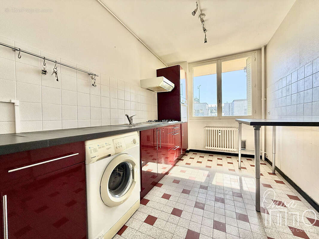 Appartement à FONTAINES-SUR-SAONE