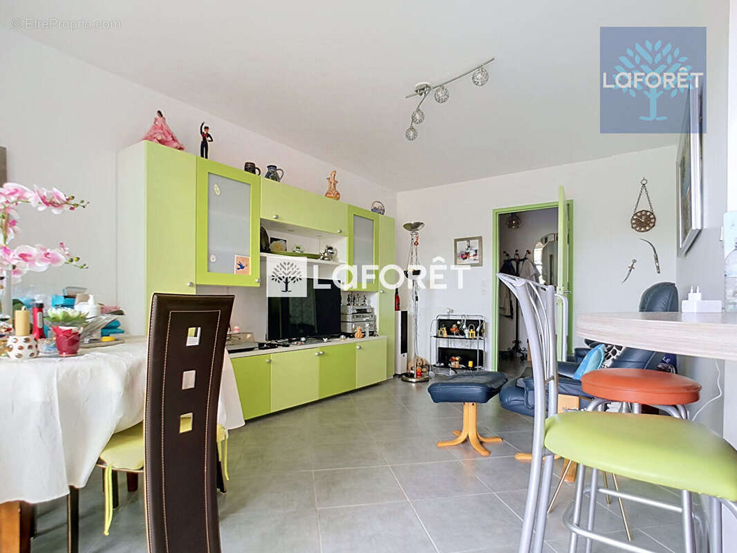 Rennes - Type 4 avec garage - 79.85 m² - photo 5