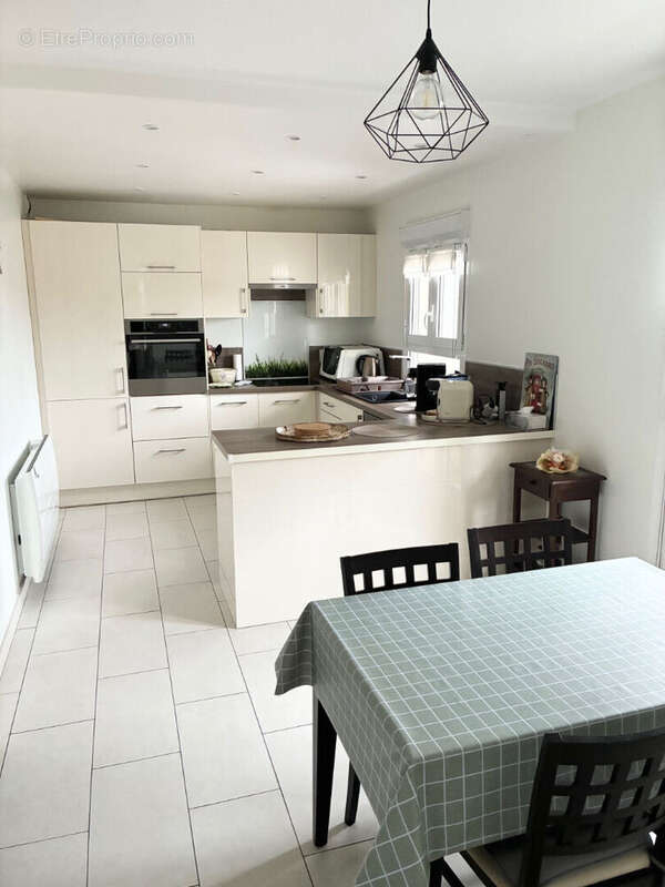 Appartement à ENGHIEN-LES-BAINS