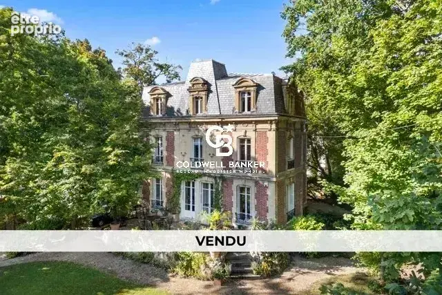 Maison à LE VESINET