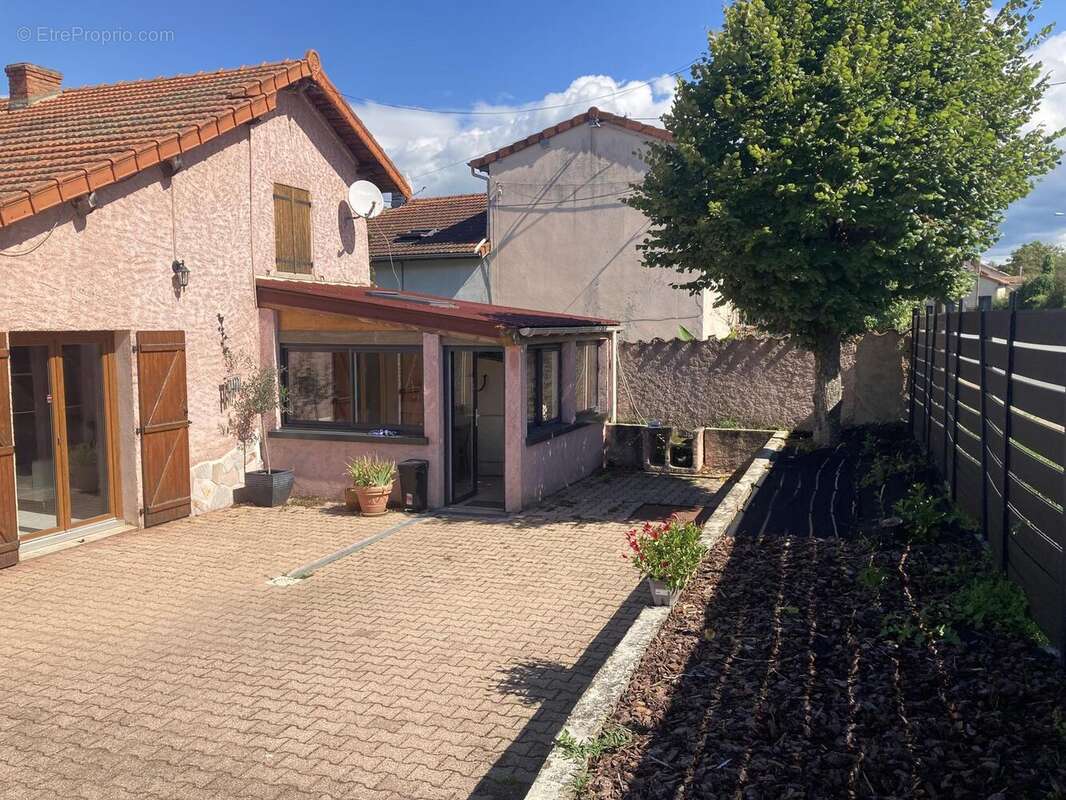 Photo 5 - Maison à POUILLY-SOUS-CHARLIEU