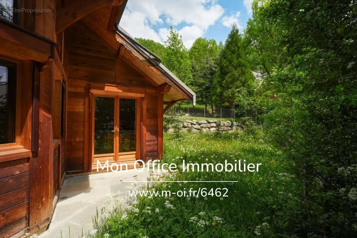 Référence : 6462-MBE - Chalet Lombard Type 5 avec Sauna/Jacuzzi + Garage - photo 3