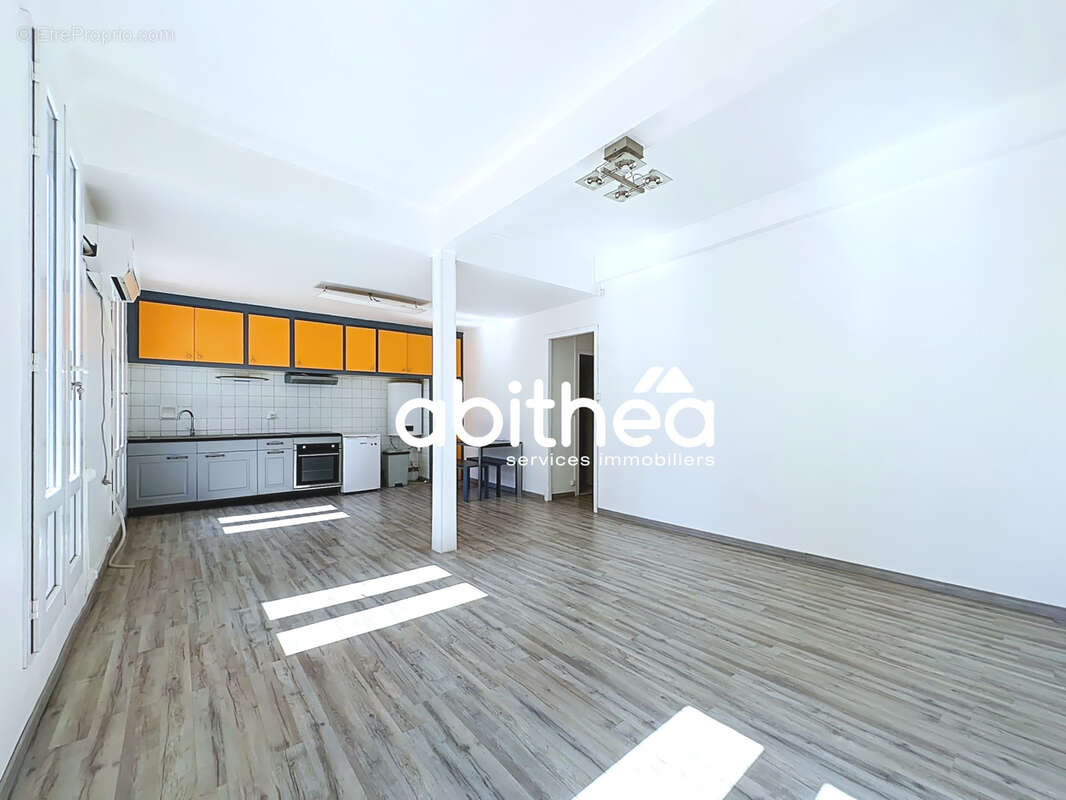 Appartement à BEZIERS