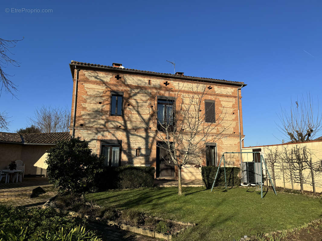 Maison à CASTELSARRASIN