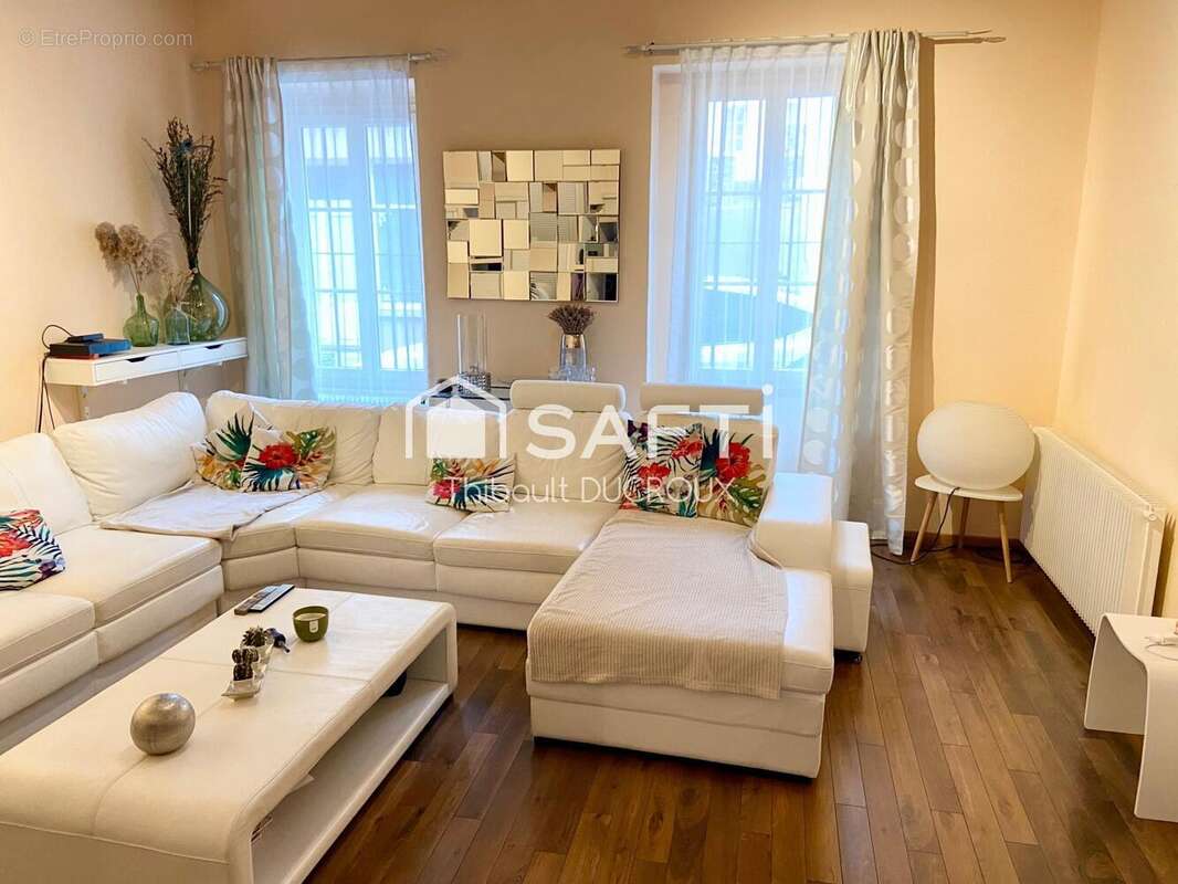 Photo 3 - Maison à MONTCENIS