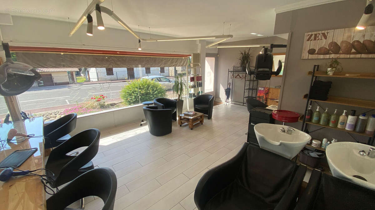 Salon de coiffure clé en main, une opportunité rare à dax - photo 3