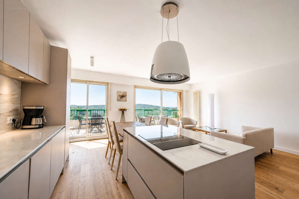 Appartement 152m² à mandelieu-la-napoule - photo 2