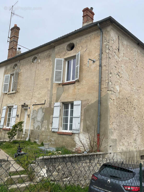 Maison à CROUY-SUR-OURCQ