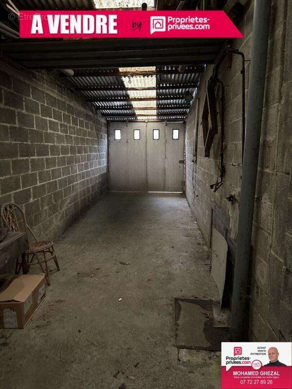 Maison à AVESNES-SUR-HELPE