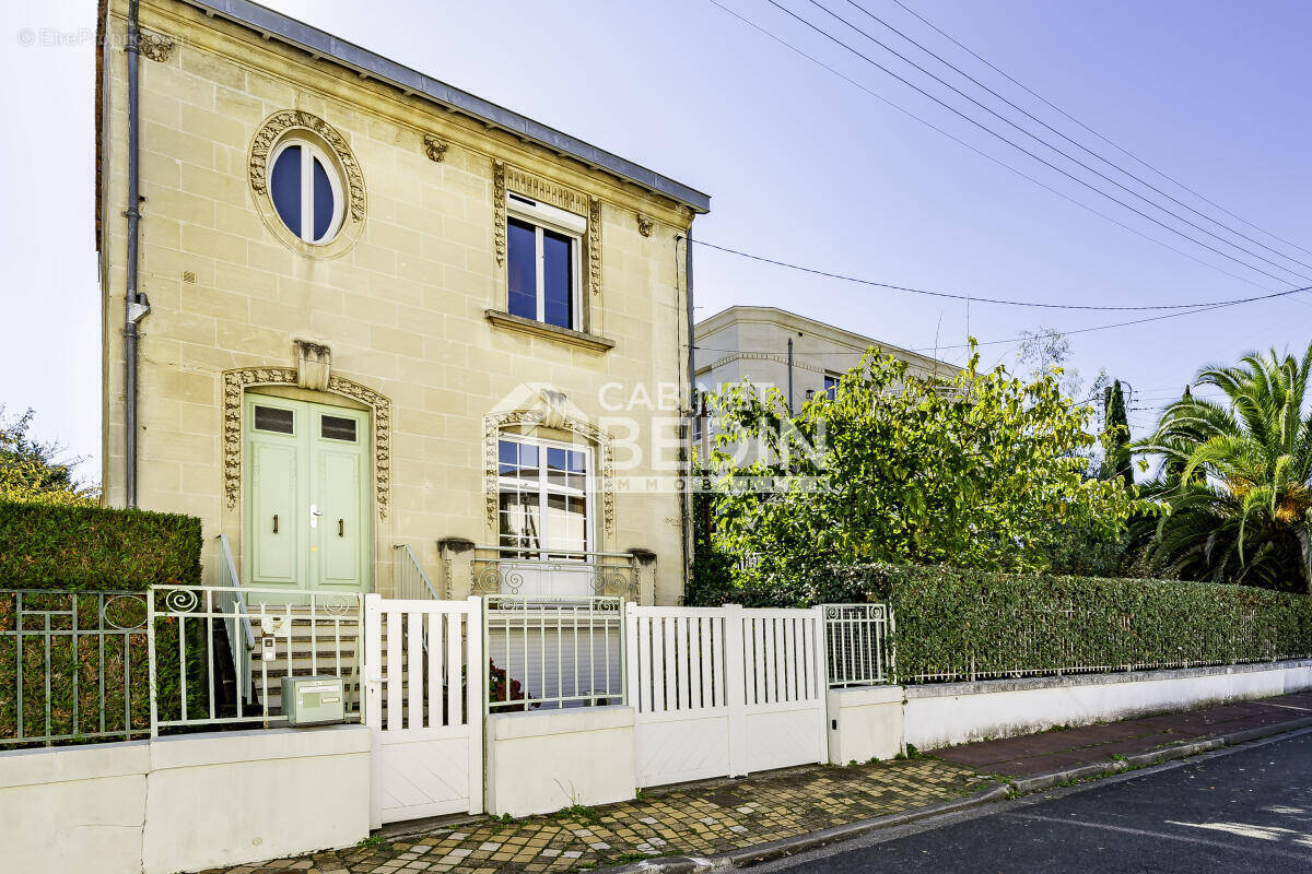 Maison à LE BOUSCAT