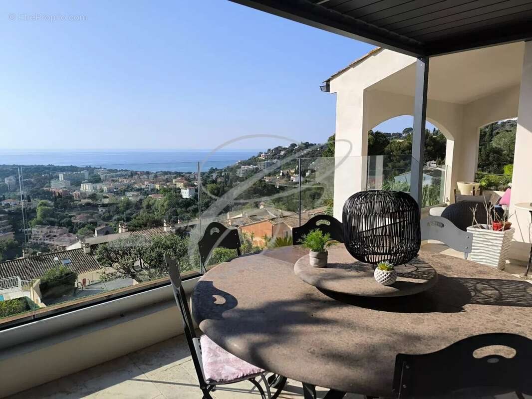 Maison à ROQUEBRUNE-CAP-MARTIN