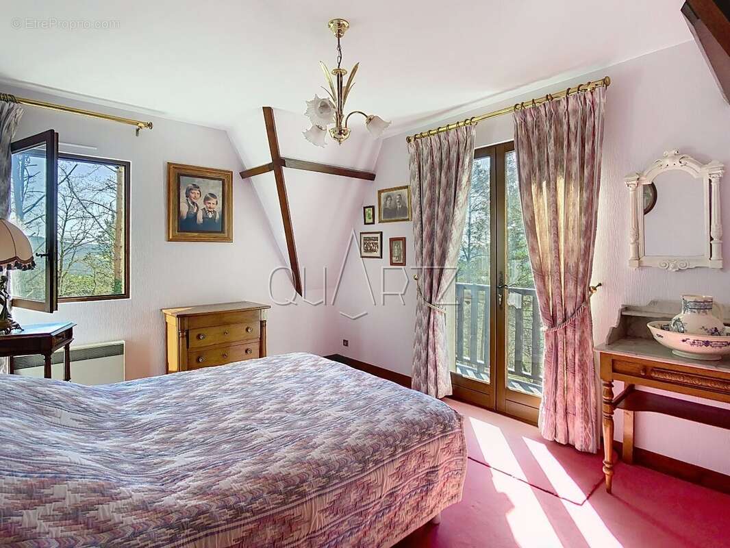 Maison à PACY-SUR-EURE