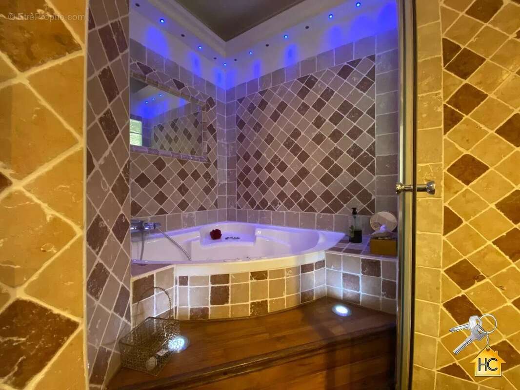 Appartement à LE CANNET