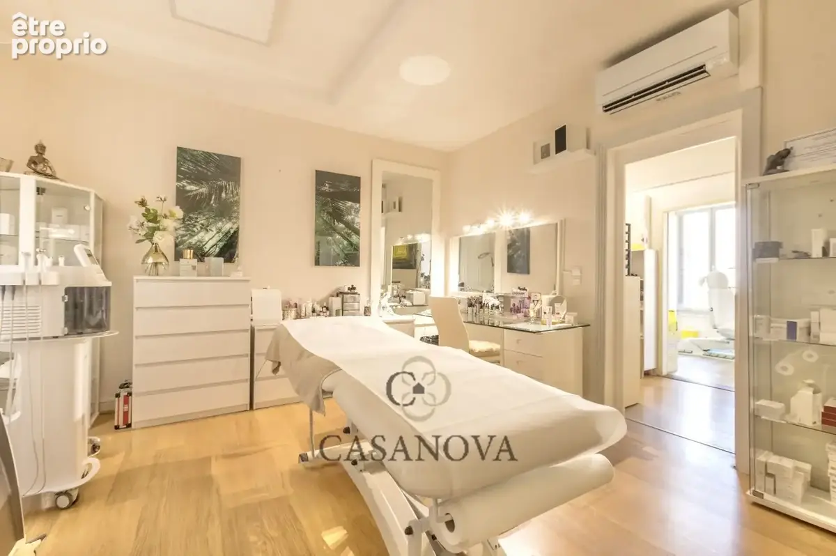 Appartement 130 m² avec balcon et ascenseur  Montpellier Comédie idéal profession libérale - photo 7