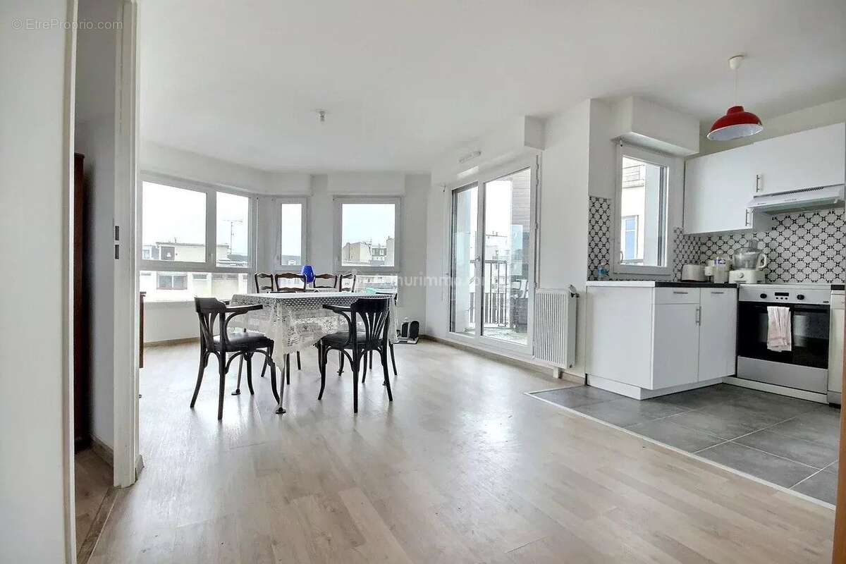 Appartement à ASNIERES-SUR-SEINE