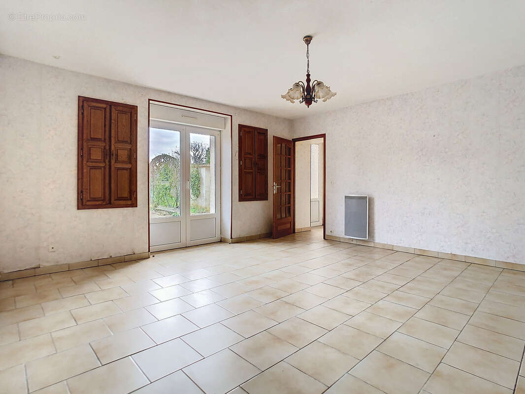 Maison à LA HAYE-DU-PUITS