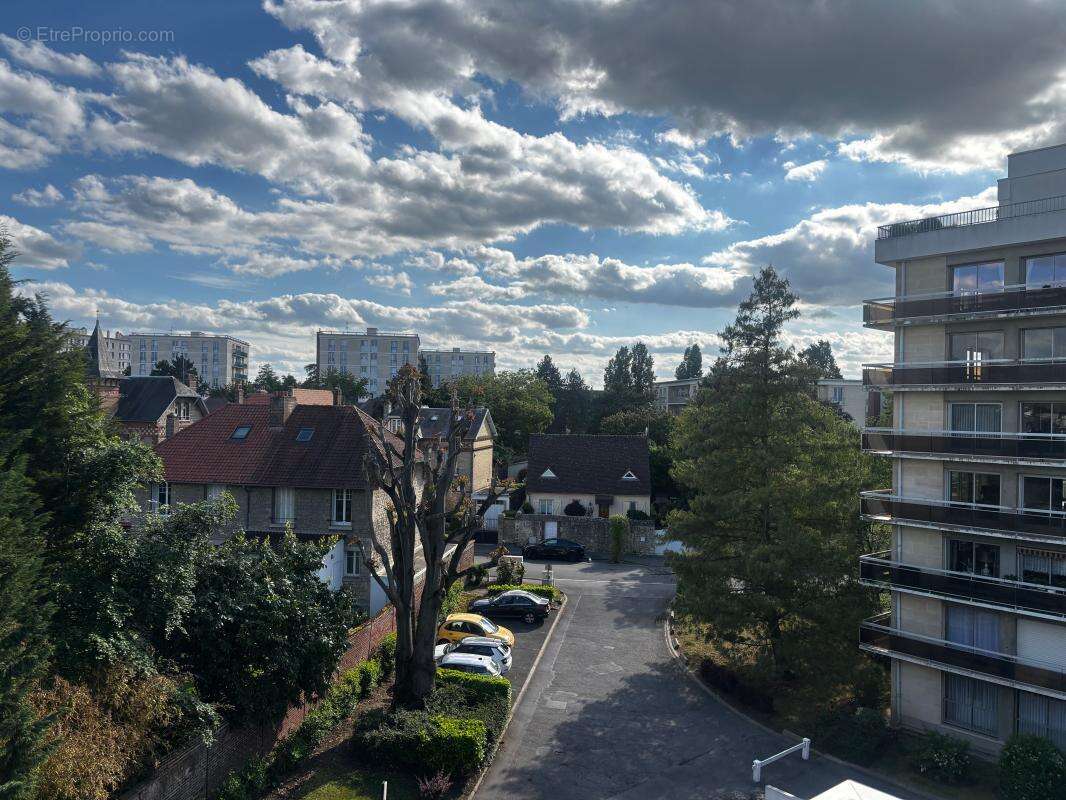 Appartement à COMPIEGNE