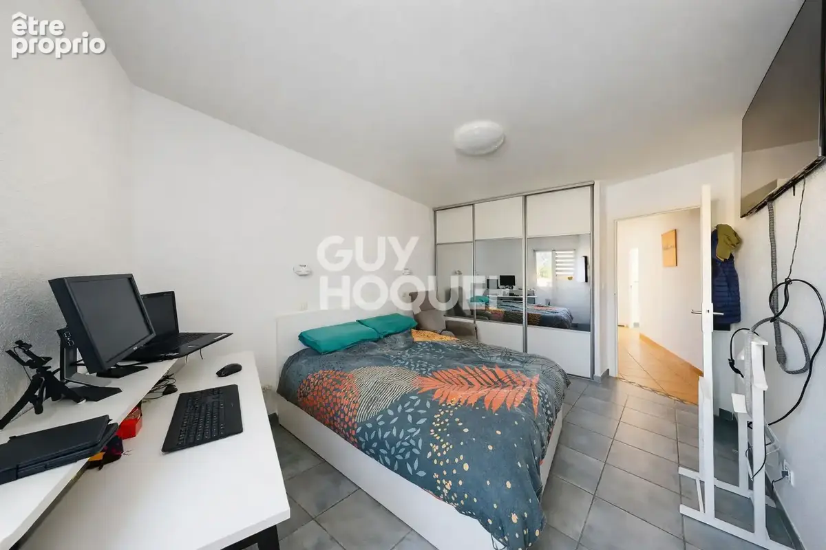 Villa de plain-pied - 91m2, au coeur du Golf de Saint-Cyprien (66750) - photo 5