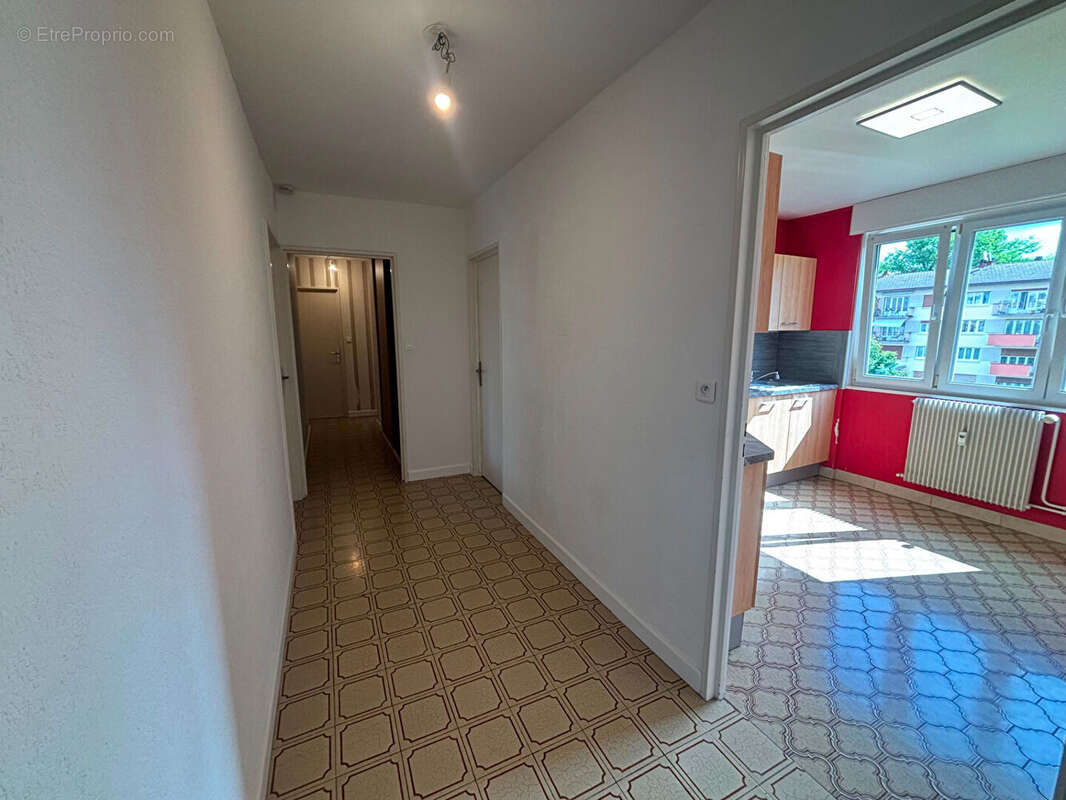 Appartement Pontarlier 4 pièce(s) 78.56 m2 - photo 11