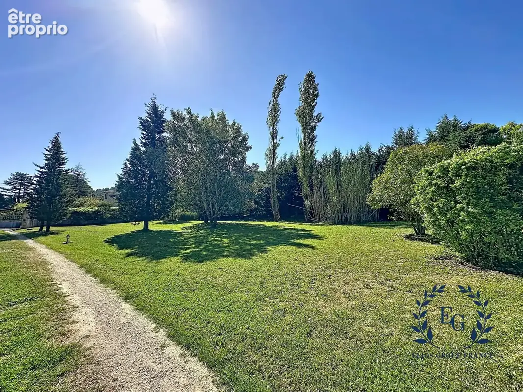 Terrain 1 426 m² à vendre à Le Val (83143) - photo 2
