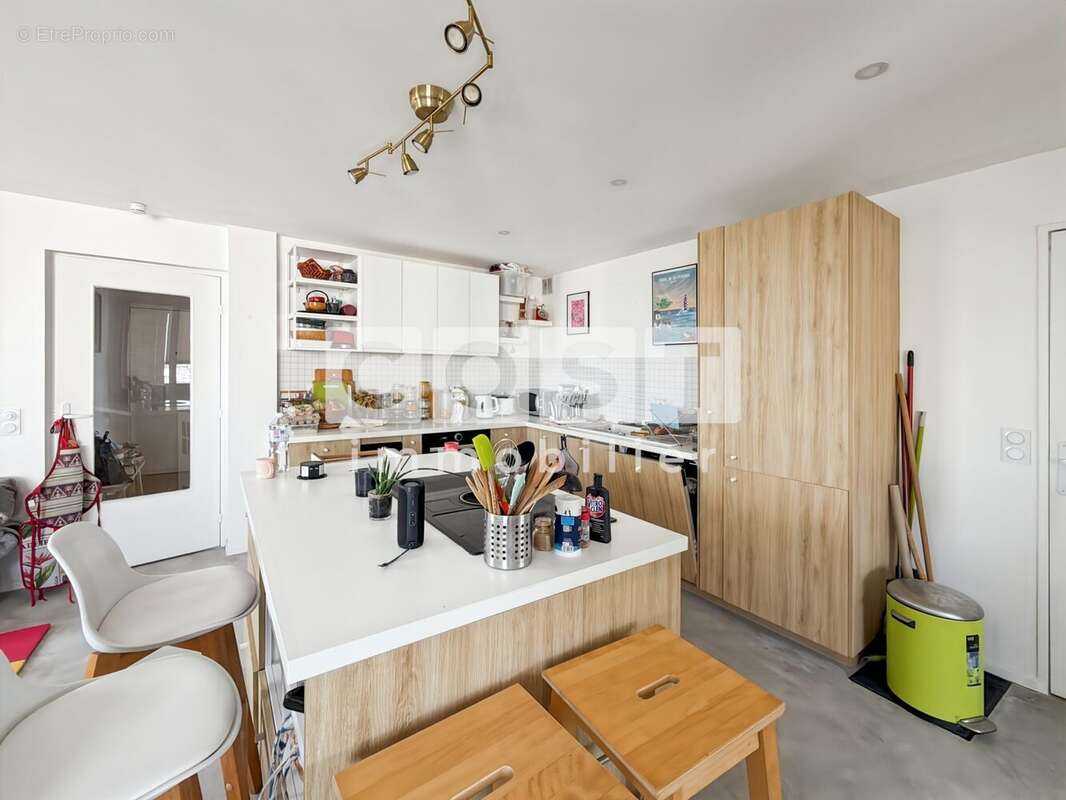 Appartement 77 m² à Asnieres-Sur-Seine  - photo 6