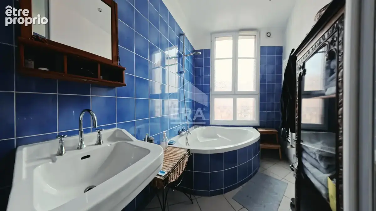 Maison  5 pièces - Proche des berges du Canal de Saint-Denis - photo 9