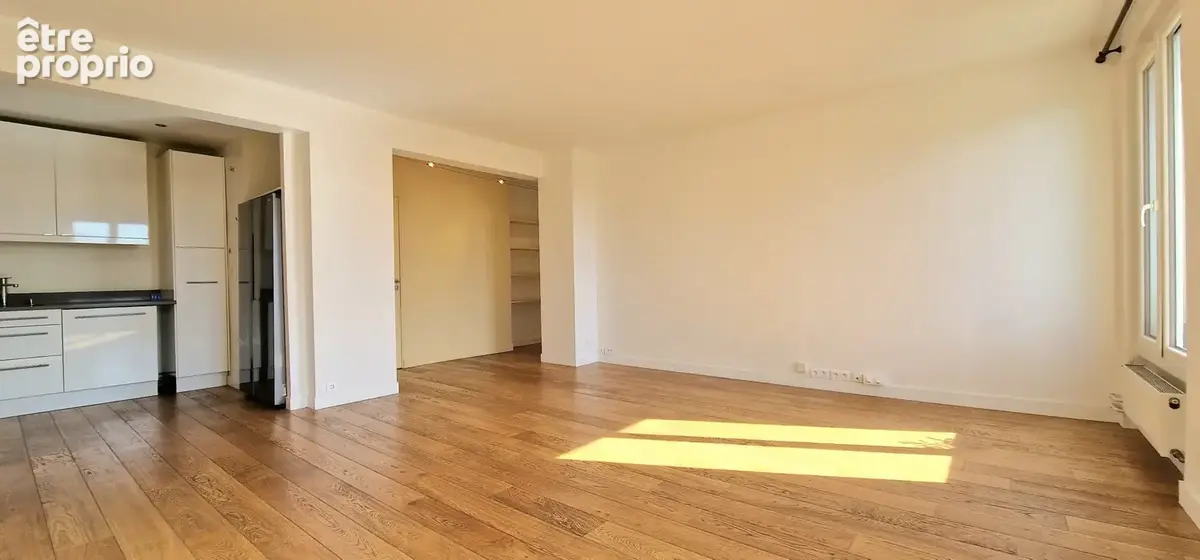 Centre-Ville - Appartement 4 Pièces - photo 4