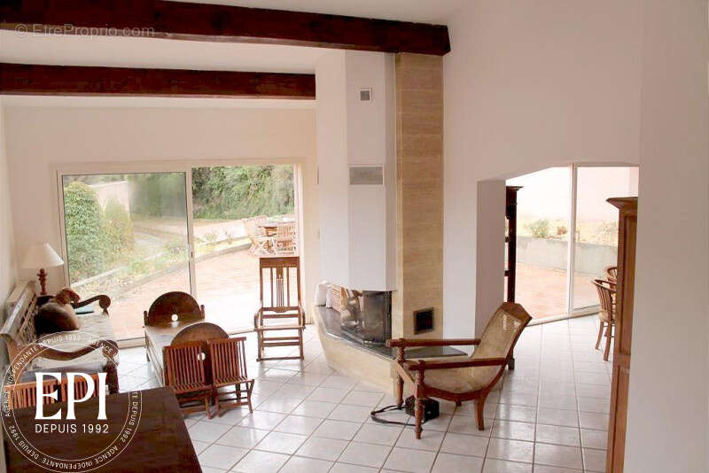 Maison à CAUNES-MINERVOIS