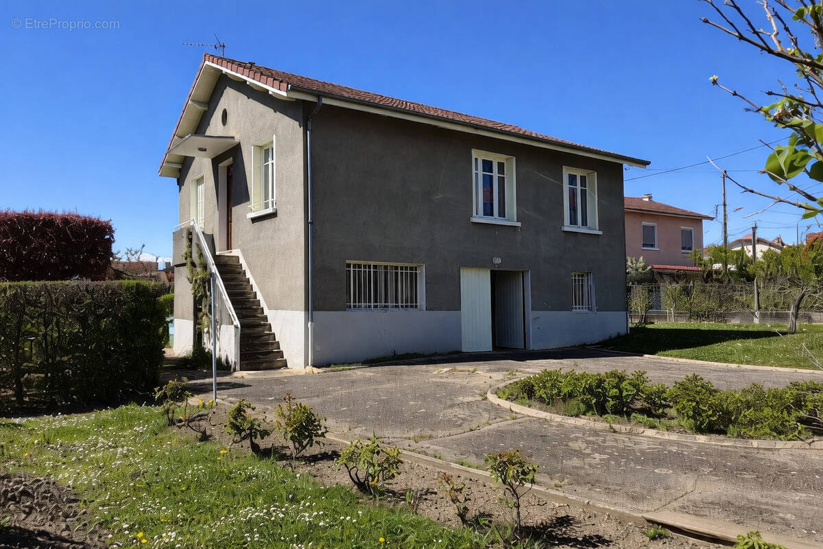 Maison à SORBIERS