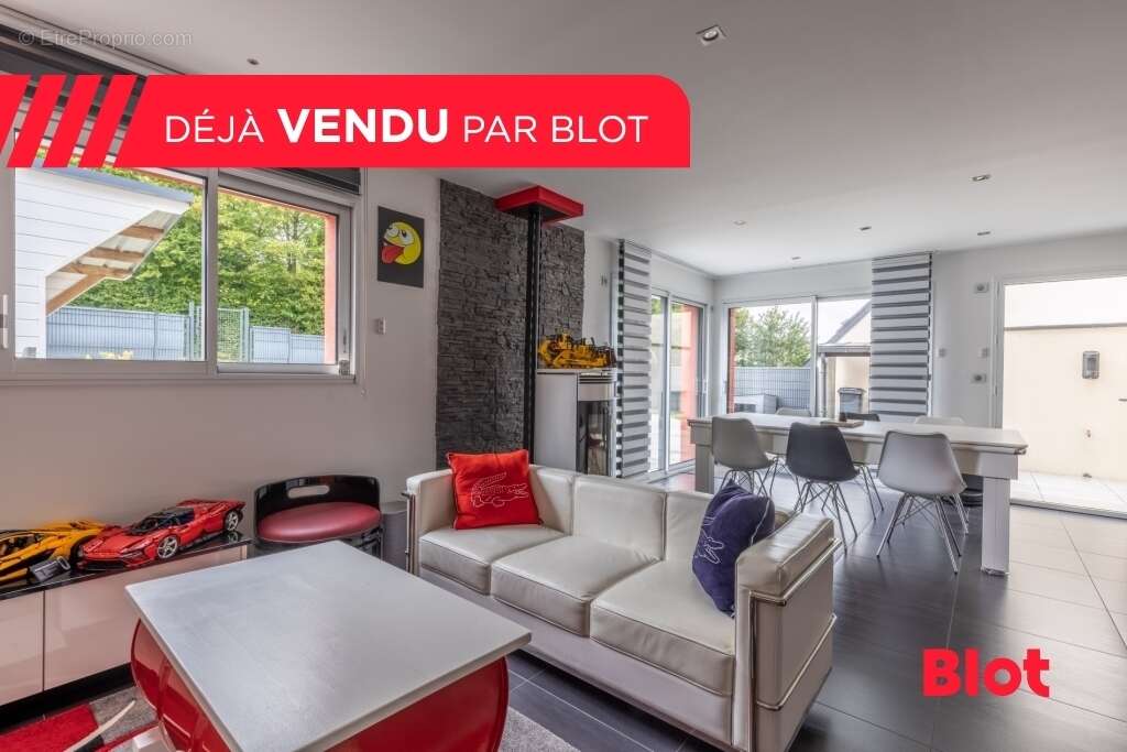 Maison à PIRE-SUR-SEICHE