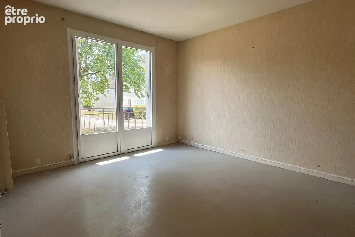 Preuilly sur Claise - Appartement T3 - photo 2