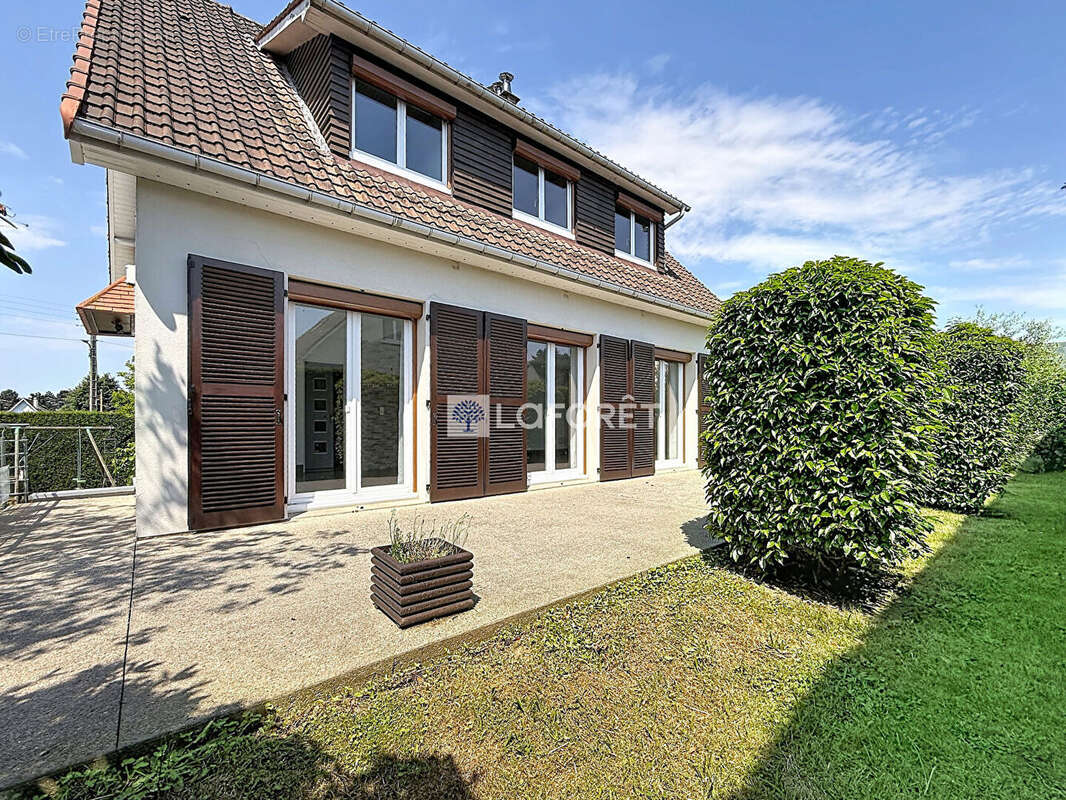 Maison Bois-guillaume 4 pièce(s) 143 m2 - photo 12