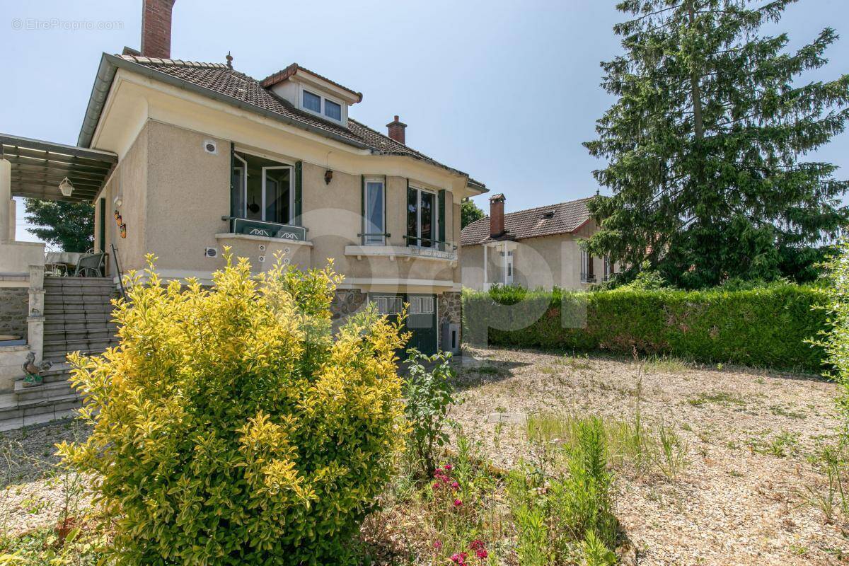 Maison à BOISSY-SAINT-LEGER