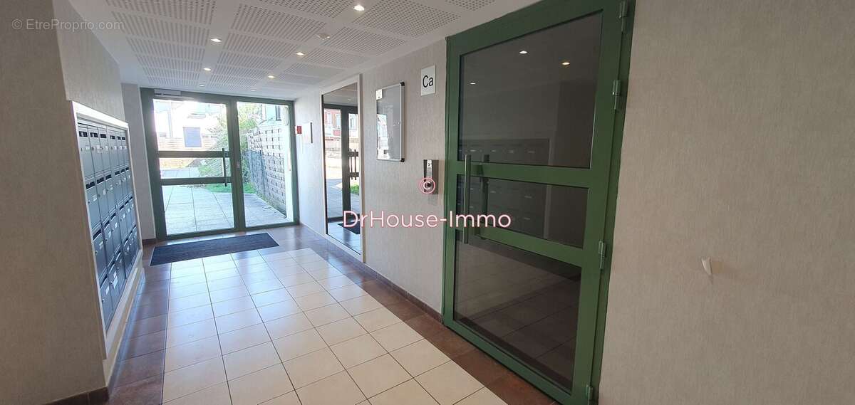 Appartement à PERSAN