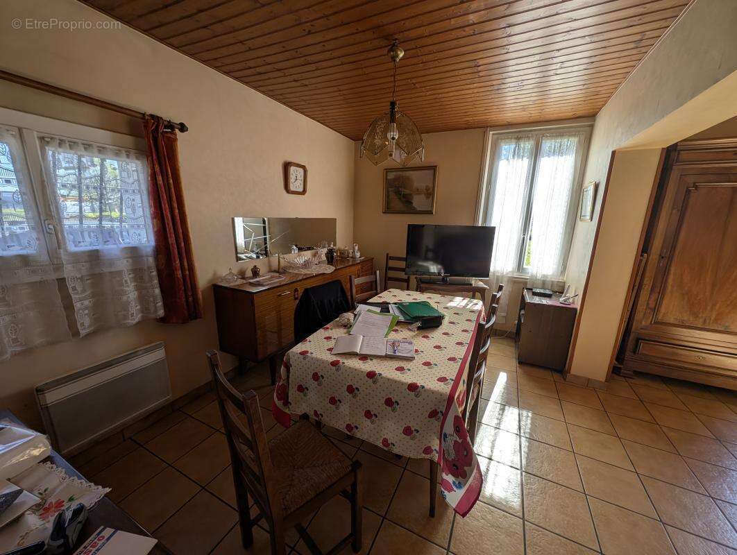 Maison à ARTIGUES-PRES-BORDEAUX