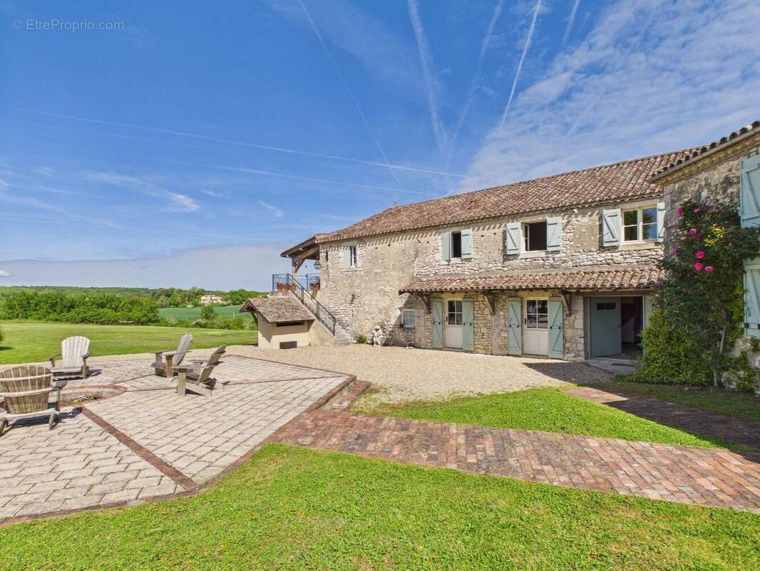 Maison à EYMET