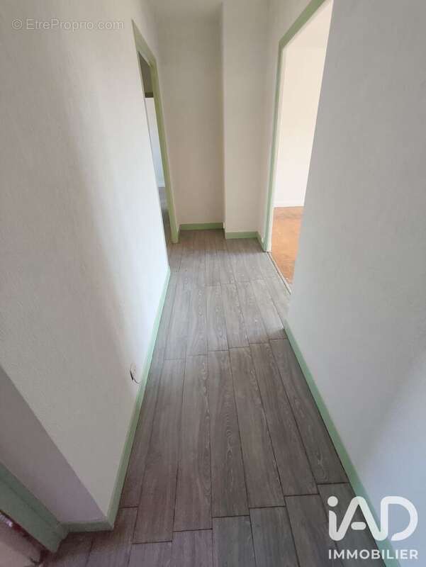 Appartement 62 m² à Roanne  - photo 9