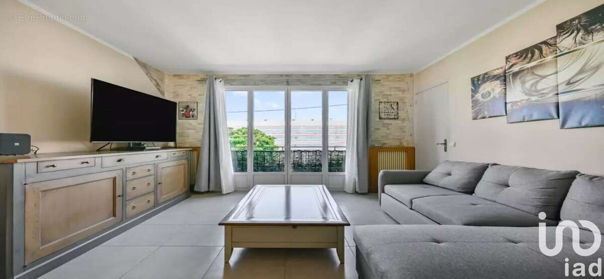 Photo 3 - Maison à RUEIL-MALMAISON