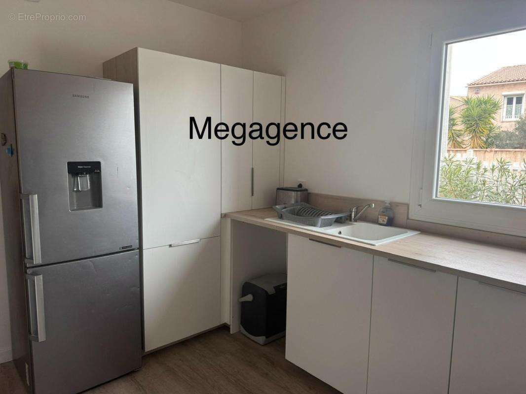 Maison à SOLLIES-PONT