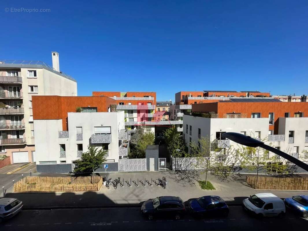 Appartement à ISSY-LES-MOULINEAUX