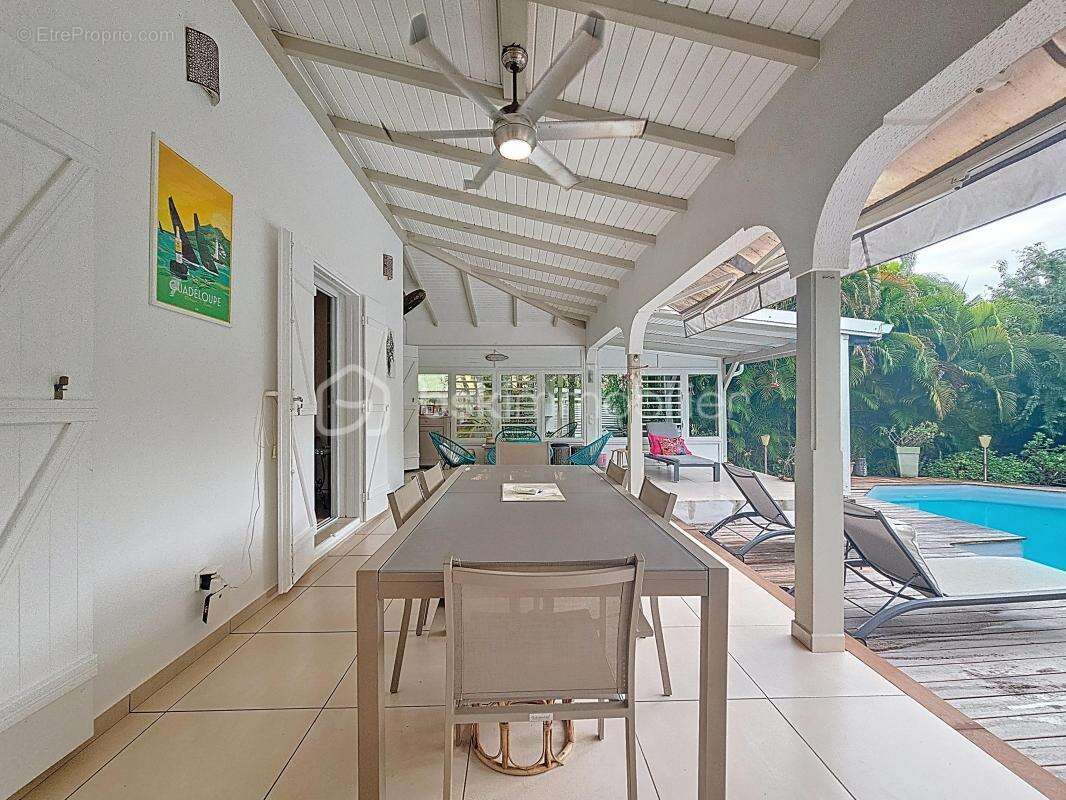 Villa T5 avec piscine et garage  lotissement prisé - photo 5