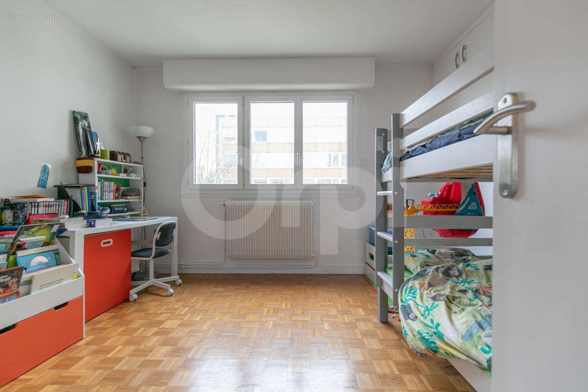 Appartement à NOGENT-SUR-MARNE